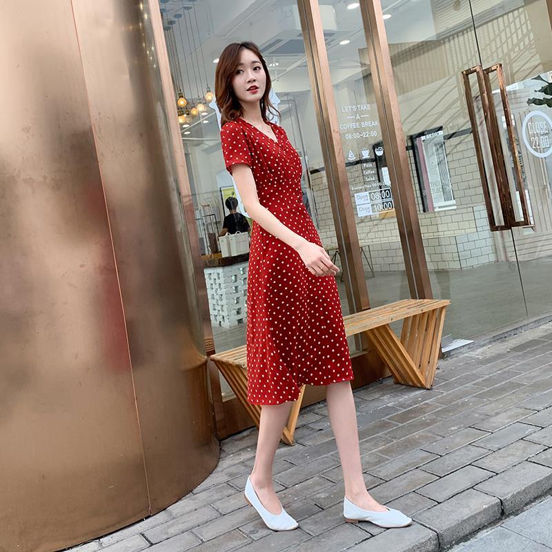 女性用シルクシフォンウォレットドレス,ルーズ,韓国語,イブニ - Aglaonema Red のレビューと価格